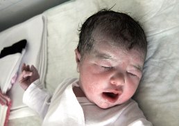 İlkpozlar - Doğum Fotoğrafı